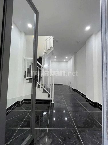 Nhà riêng 2 lầu hẻm ô tô giá chỉ 1ty5 còn TL Nguyễn Ảnh Thủ Q12