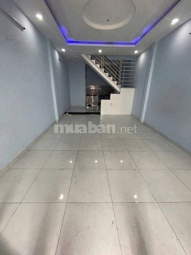 Cho thuê nhà hẻm 6 M phường Tân Quý : 4 x 15 m đúc 1 tấm 