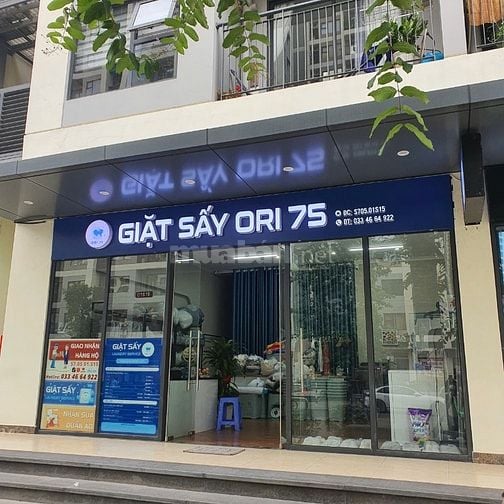 Bán Shop chân đế sẵn dòng tiên cho thuê 30 triệu tại Vinhomes Q9