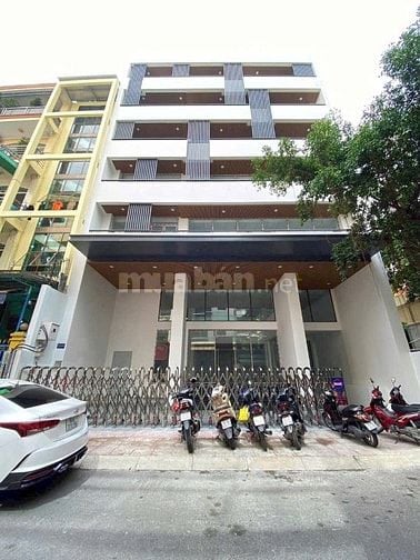 Tòa nhà VIP thu nhập 220tr/tháng