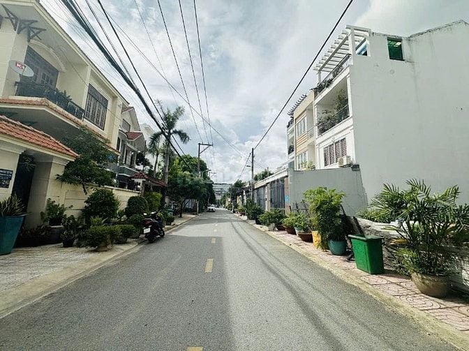 Bán đất 6x16,5m mặt tiền đường số, sau GIGAMALL