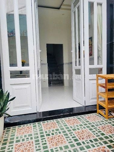 🔵 Bán nhà Mễ Cốc Quận 8. (DTSD 70m2) 3Lầu, Mới đẹp Gần chợ, Nhỉnh 2tỷ