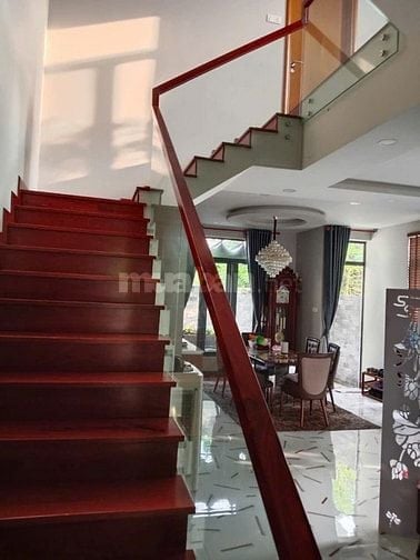 Bán nhà phố Lavila giá 12,95 tỷ 