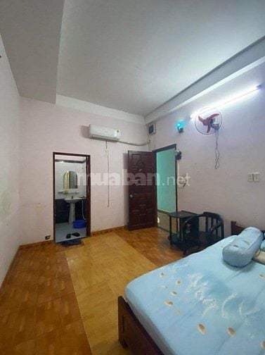 Phòng 20m2, sạch thoáng, Trung Tâm Hành Chính Dĩ An