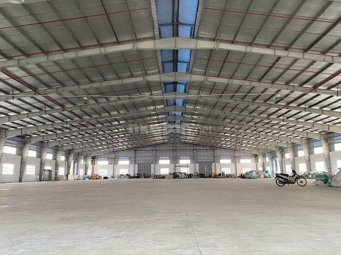 Cho thuê kho xưởng mới đẹp CCN,Long An, KV : 15.000m2, xưởng: 7.000m2