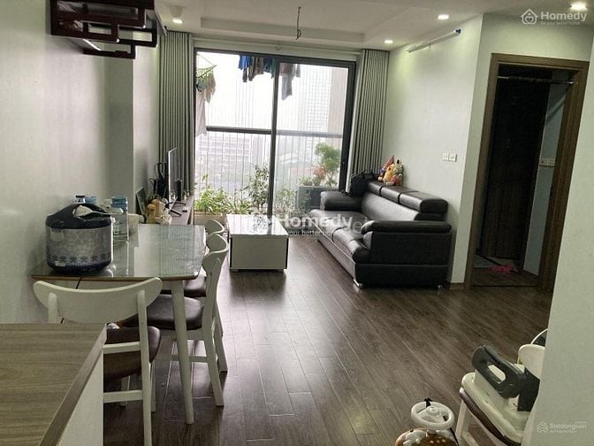 Cho thuê căn hộ 63m2 Helios Tower 75 Tam Trinh full nội thất