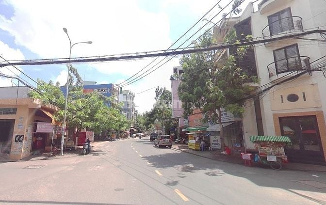 Nhà MT cho thuê 5x25m, 125m2, view đẹp tại Nguyễn Phúc Chu, p15, Tân B