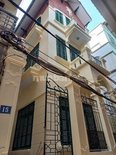 CHO THUÊ NHÀ XÂY KIỂU BIỆT THỰ tại bán đảo Quảng An, 105m2x 3 tầng