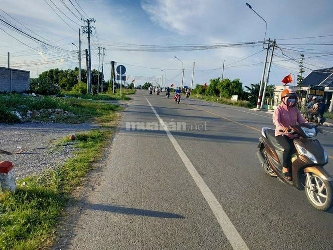 Đất mặt tiền đường tránh QL50, ngay TTHC huyện Cần Giuộc