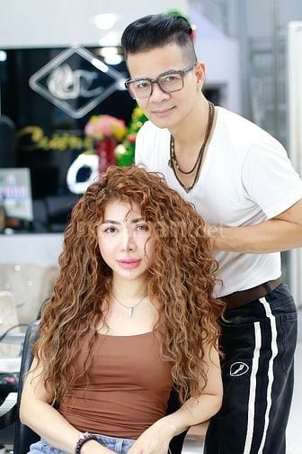 SALON CƯỜNG DC CẦN TUYỂN THỢ PHỤ NỮ VÀ THỢ PHỤ NAM