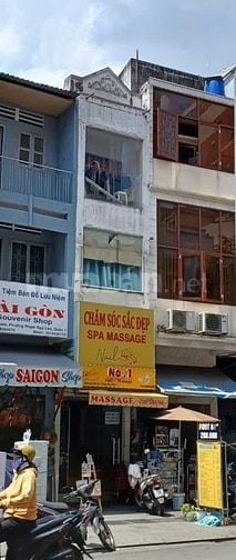 Bán nhà mặt tiền 251 Đề Thám, khu phố Tây, P. Phạm Ngũ Lão, Q.1. 