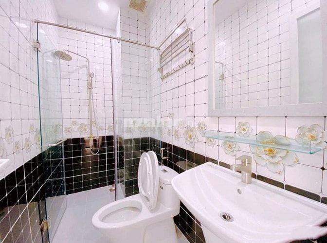 ĐỊNH CƯ BÁN GẤP NHÀ BÀN CỜ,QUẬN 3, 52M2 GIÁ 1.62 TỶ, SHR, NH CHO VAY