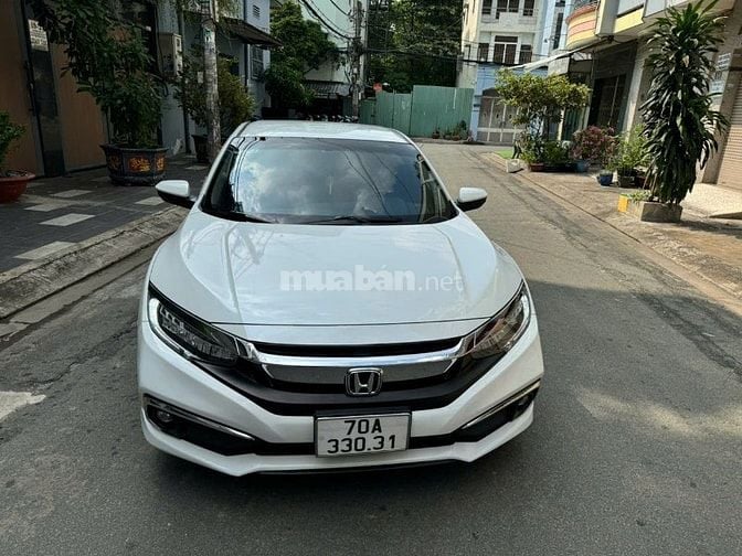 Bán xe Honda CiVic 1.8G Vin 2021, Đăng ký T12/2021. Màu Trắng