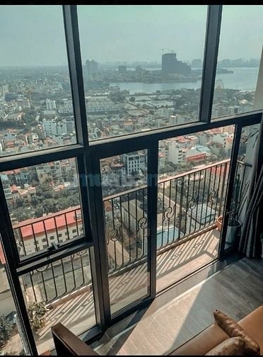 Gia đình em cần bán căn 76m Penstudio giá tốt 