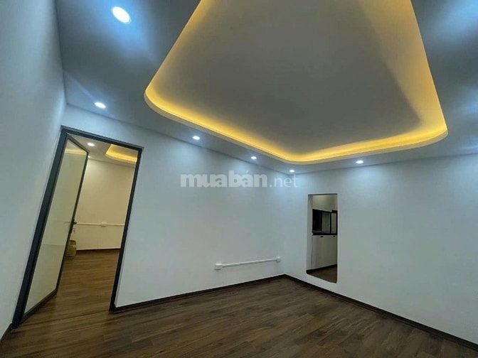 Chính chủ bán nhanh căn tập thể 328 Nguyễn Trãi 72m2 ở ngay