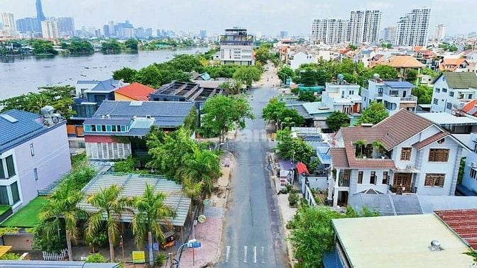 BIỆT THỰ VIEW SÔNG MT ĐƯỜNG SỐ 10 - HIỆP BÌNH CHÁNH - THỦ ĐỨC