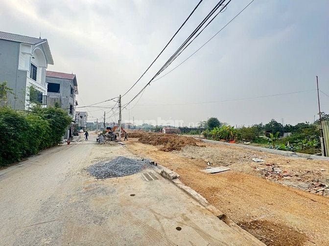 MẢNH ĐẤT ĐẸP THÔN ĐOÀI, NAM HỒNG 62M2, SÁT BÌA LÀNG QH ĐƯỜNG 30M