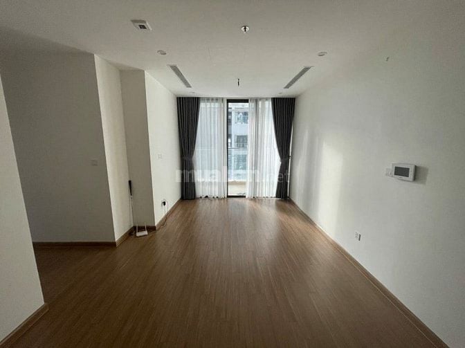 Giá chỉ 9.45 tỷ- căn góc, 3pn, view cố định, Vinhomes Skylake, sổ sẵn