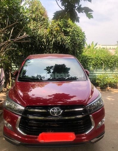 Bán xe Toyota Inova Venturer mua mới 2019, 43000km