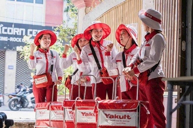 Tuyển 10 Nữ Bán Hàng Sữa Yakult Nhật Bản