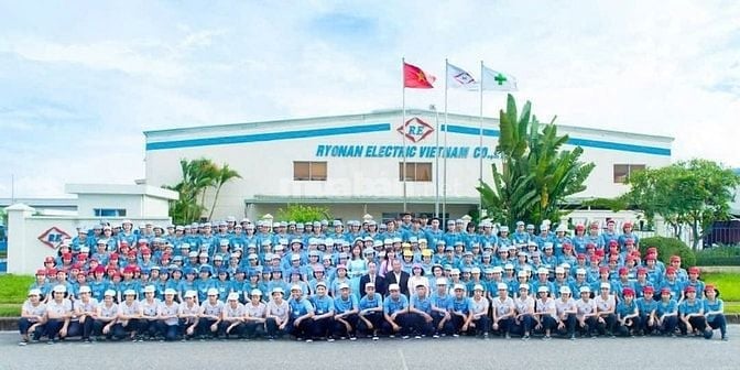 Công ty Ryonan kcn bắc thăng long nhận công nhân đi hành chính