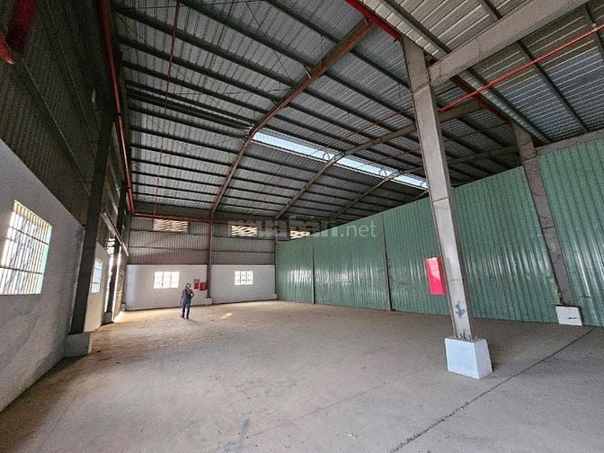 Cho thuê 3 kho xưởng Trần Đại Nghĩa, Bình Chánh,dt:400m2-500m2-1.200m2