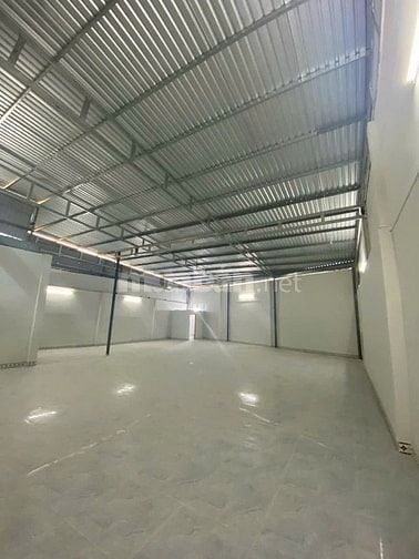 Cho thuê 220m2 kho chứa hàng  Lý Thường Kiệt  Q.11 gần 3/2 giá 30tr