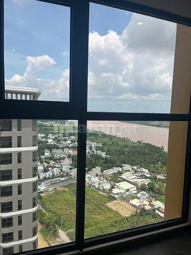 Beverly tầng 33 view đẹp giá nhẹ