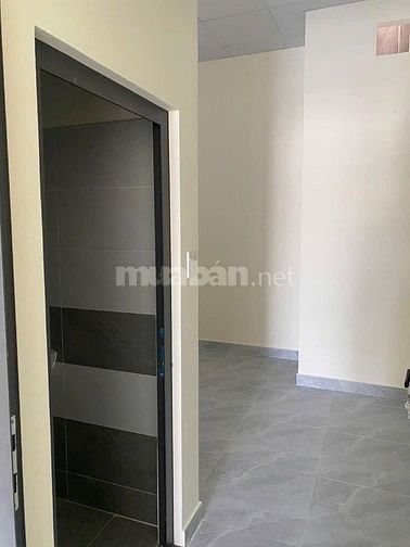 Chính chủ bán nhà đang cho thuê 10tr/tháng hẻm 25 Hồ Văn Long