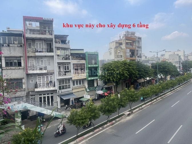 Bán nhà mặt tiền vào 12m, 123m² chiều rộng 5.5m, giá có hơn 5 TỶ.