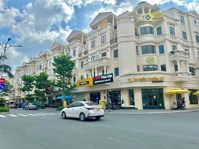 BÁN nhà hẻm 312 Quang Trung 204m2 ngang 6m gần Cityland P.10 chỉ 22 tỷ