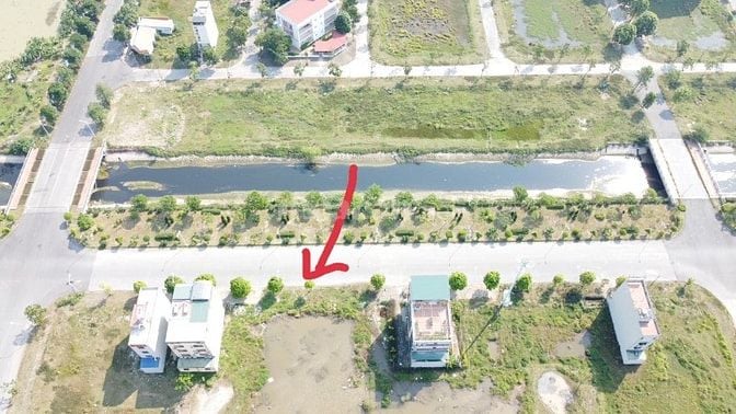 Bán liền kề thanh hà dt 100m2,hướng đông đường 25m. giá đầu tư.