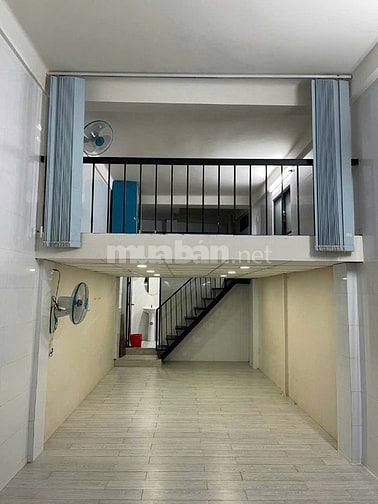 Cân cho thuê nhà nguyên căn 75/6 Lý Chính Thắng, Quận 3, 3x11m, 8,5tr