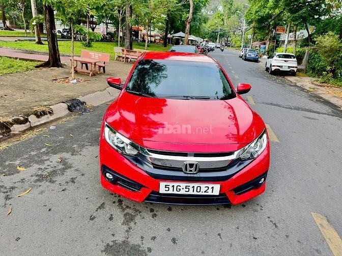 Bán xe Honda Civic 1.8AT Bản E. Sản Xuất 2018. Màu Đỏ