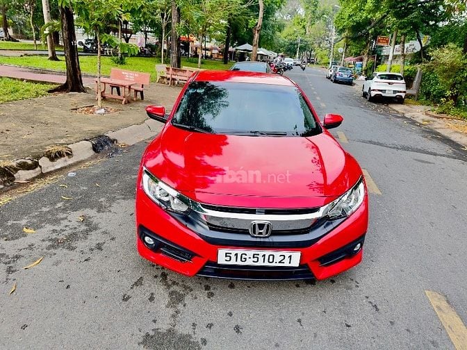 Honda Civic 1.8E Vin 2018 màu đỏ xe cực đẹp 