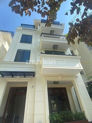 Cho thuê Villas Bason - Lê Thánh Tôn - Bến Nghé - Quận 1,Thang Máy