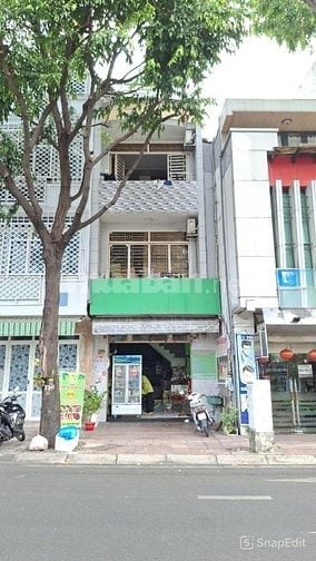 Mặt Tiền Trường Sa,thu nhập 300tr,4Tầng,Thoáng Mát,Vĩa Hè rộng 5m