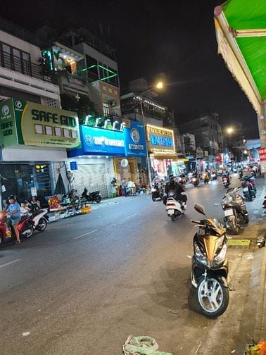 Bán nhà mặt tiền đường 82 tô hiến thành