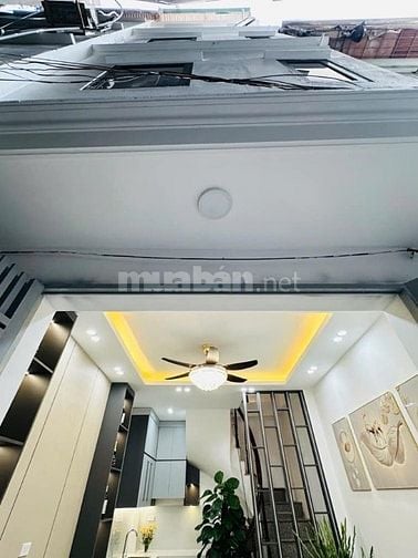 Bán Nhà Phố hồ tùng mậu, cầu giấy 110m2 6 tầng thang máy, 7,5 tỷ