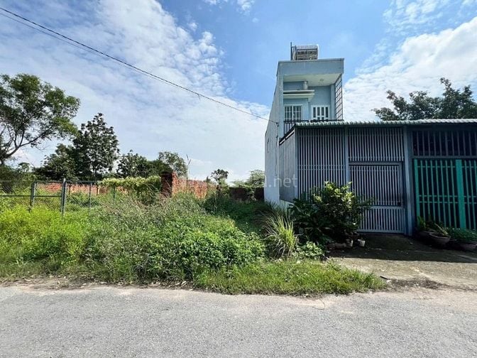 HÀNG NGỘP TÂN PHÚ TRUNG MT ĐƯỜNG NHỰA 5X21 SHR THÍCH HỢP ĐẦU TƯ