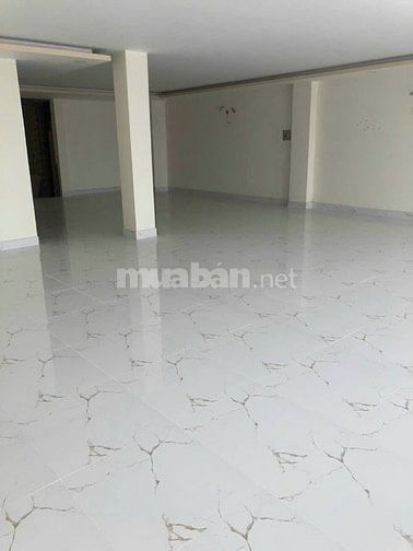 Toà Nhà Văn Phòng khu vườn lài 8*20m 5 tầng thang máy suốt giá 60tr