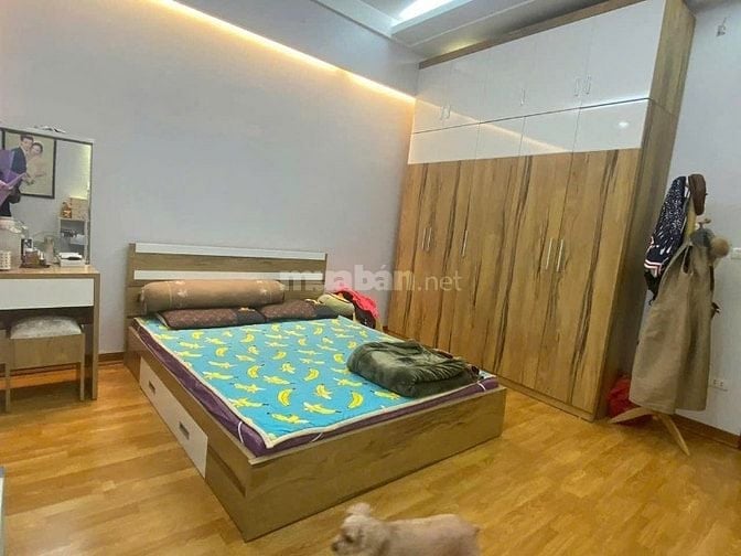 Bán nhà 5 tầng diện tích 60m2 mặt tiền 5m khu Phố Tứ Liên, Tây Hồ