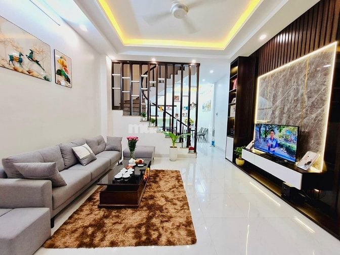 💎 ĐÓN CƠ HỘI VÀNG: NHÀ NGỌC HÀ 77M²– 8.4 TỶ, 3 TẦNG, MẶT TIỀN 3.5M 