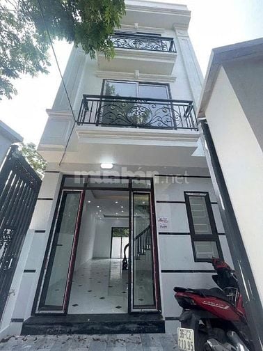 Càn bán nhà DT67m2, giá 3.5 tỷ CTL, tại Đại Thành, Quốc Oai, HN