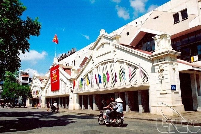 Cho thuê ngay 8.500m2 sàn thương mại Văn phòng ở phố cổ Hoàn Kiếm