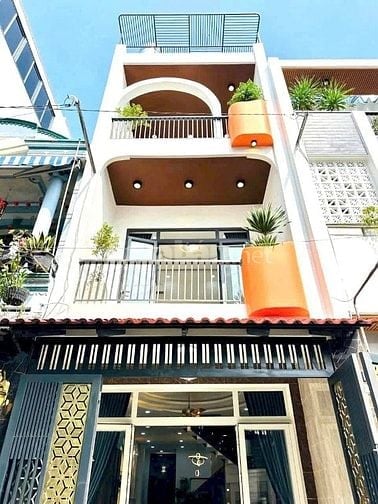 BÁN NHÀ QUẬN 1 - MẠC ĐĨNH CHI, dt: 65m2 GIÁ 4 TỶ 100. ĐƯỜNG 6M CÓ SHR