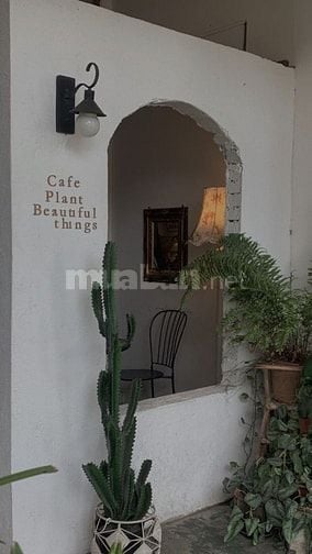 Anh cần nhận thêm vài bạn phụ bán cafe và sữa