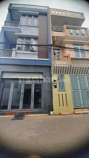 Cho thuê nhà 1 trệt 2 lầu 150m2 tại linh xuân thủ đức