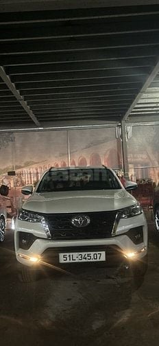 Cho Thuê Xe 7 chỗ Fortuner Nhập Indonesia máy xăng, 28 triệu