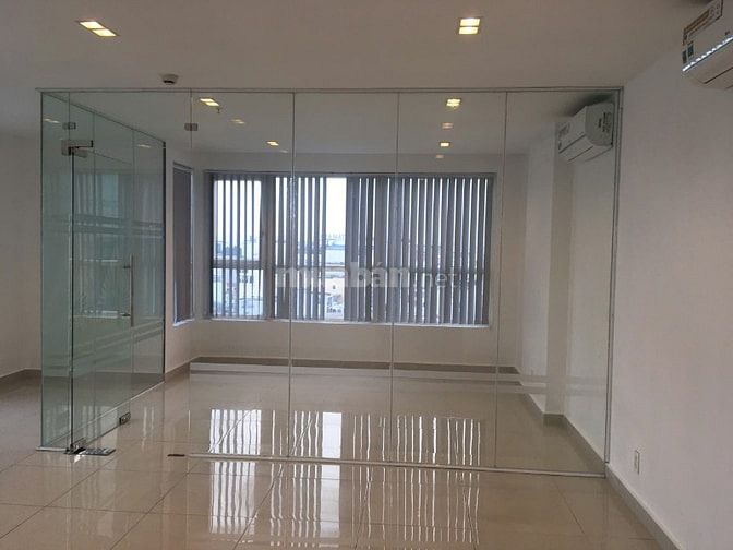 Cho thuê Căn hộ officetel Sky Center Phổ Quang 14tr